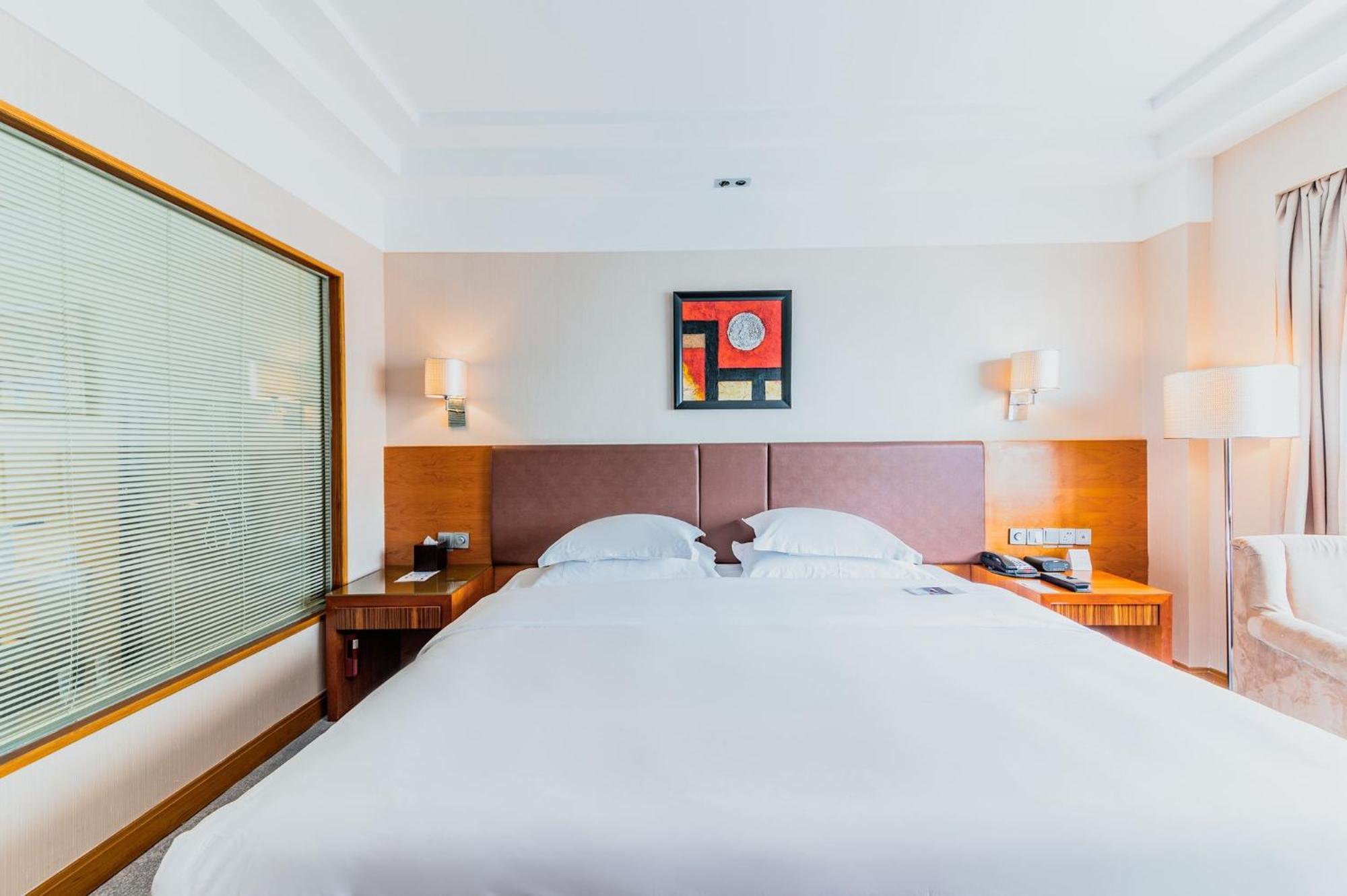 Crowne Plaza City Center Ningbo By Ihg - Near Ningbo Railway Station Экстерьер фото