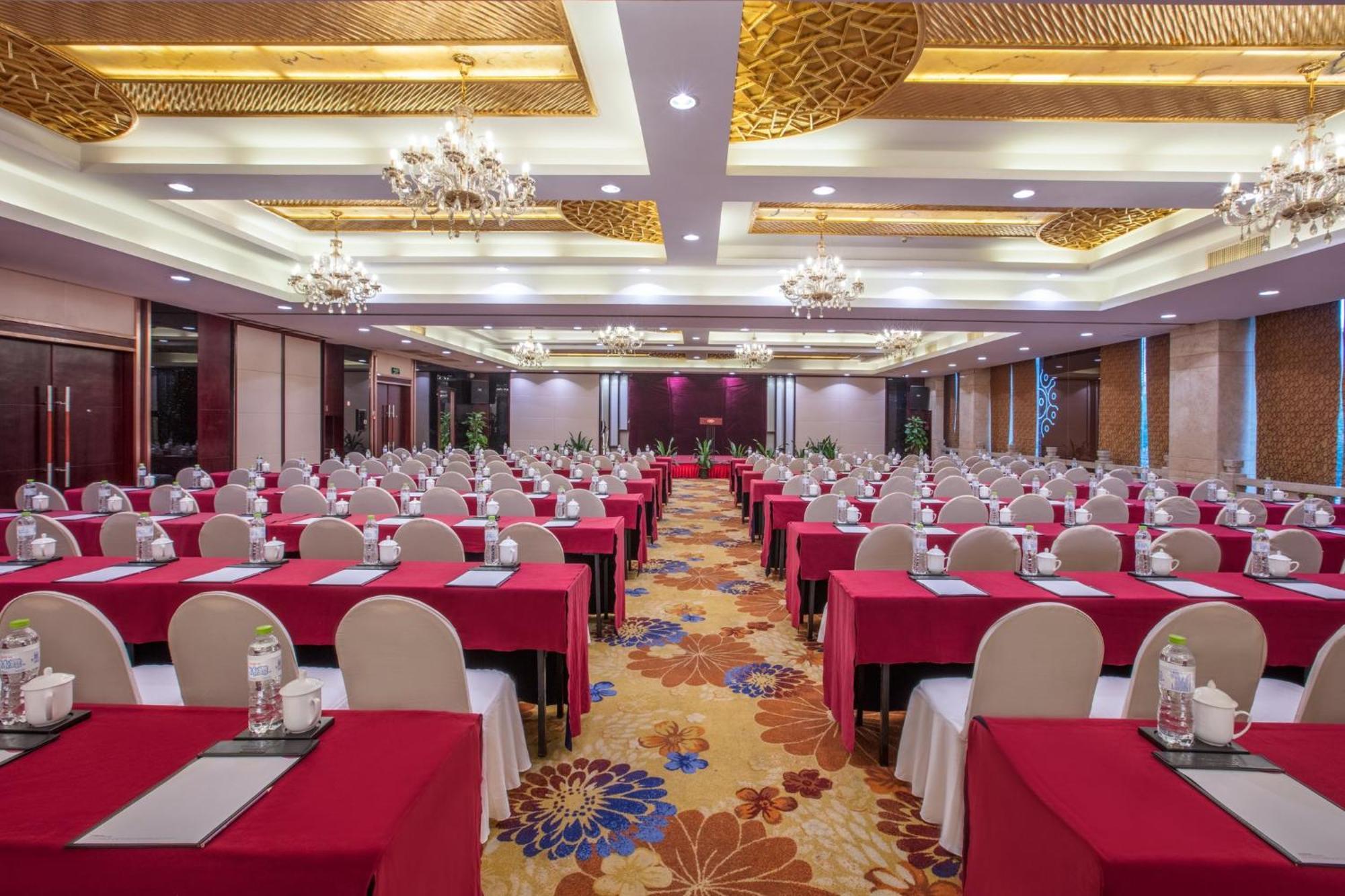 Crowne Plaza City Center Ningbo By Ihg - Near Ningbo Railway Station Экстерьер фото