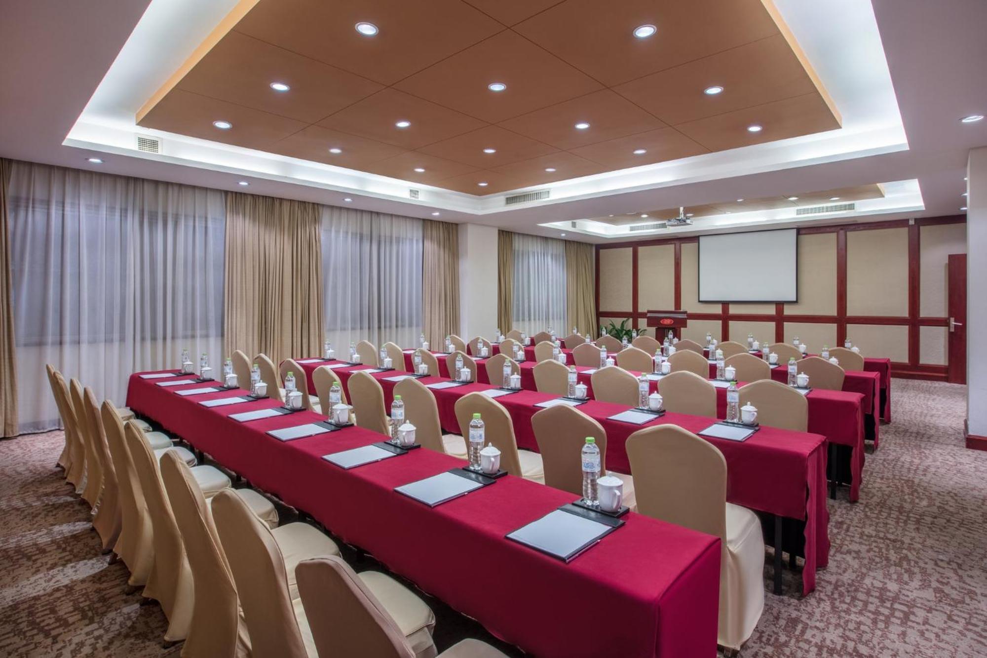 Crowne Plaza City Center Ningbo By Ihg - Near Ningbo Railway Station Экстерьер фото
